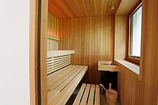 Sauna mit Ausblick ins Grüne